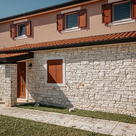 Apartment Robi Umag Exterior photo