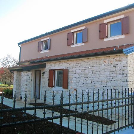 Apartment Robi Umag Exterior photo