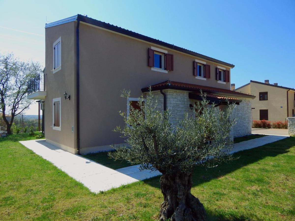 Apartment Robi Umag Exterior photo