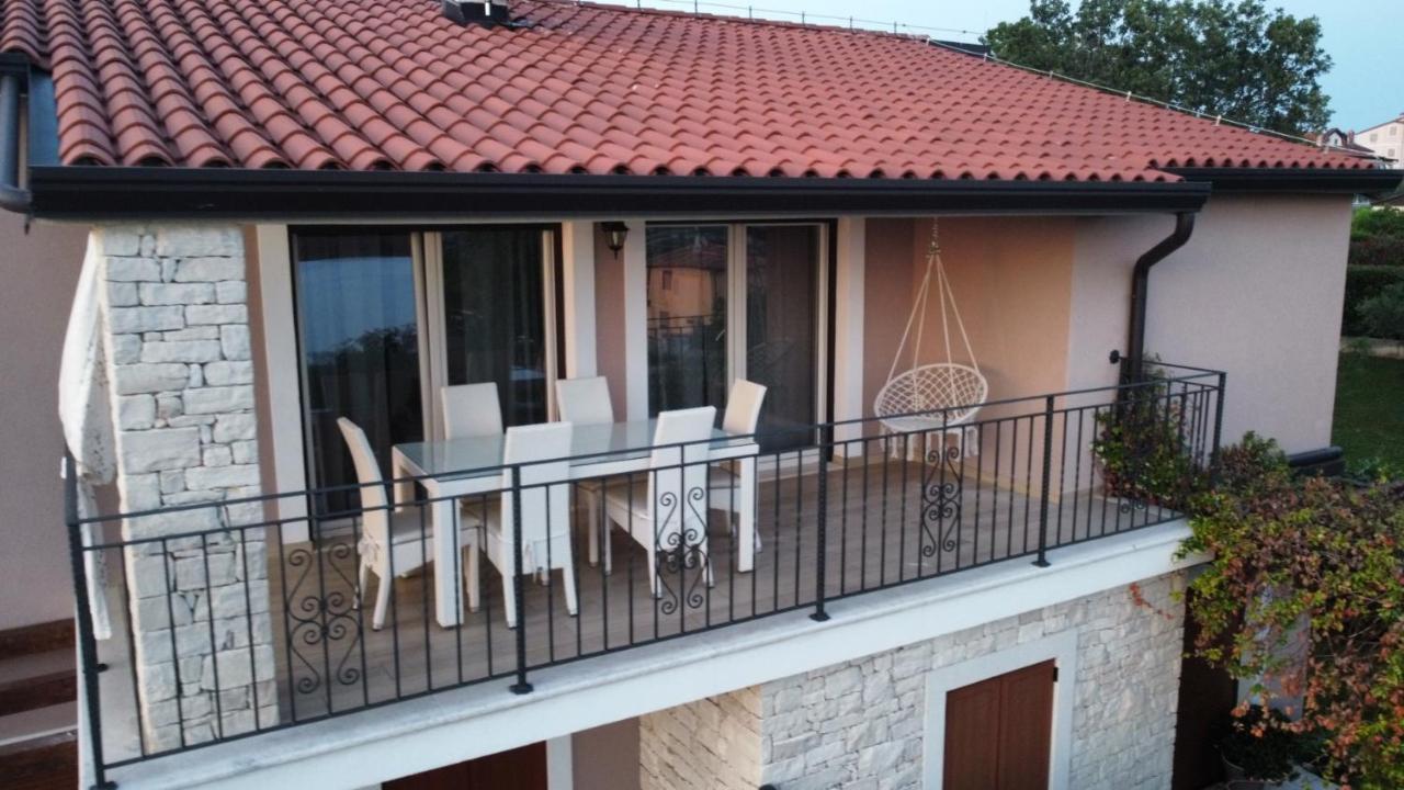 Apartment Robi Umag Exterior photo