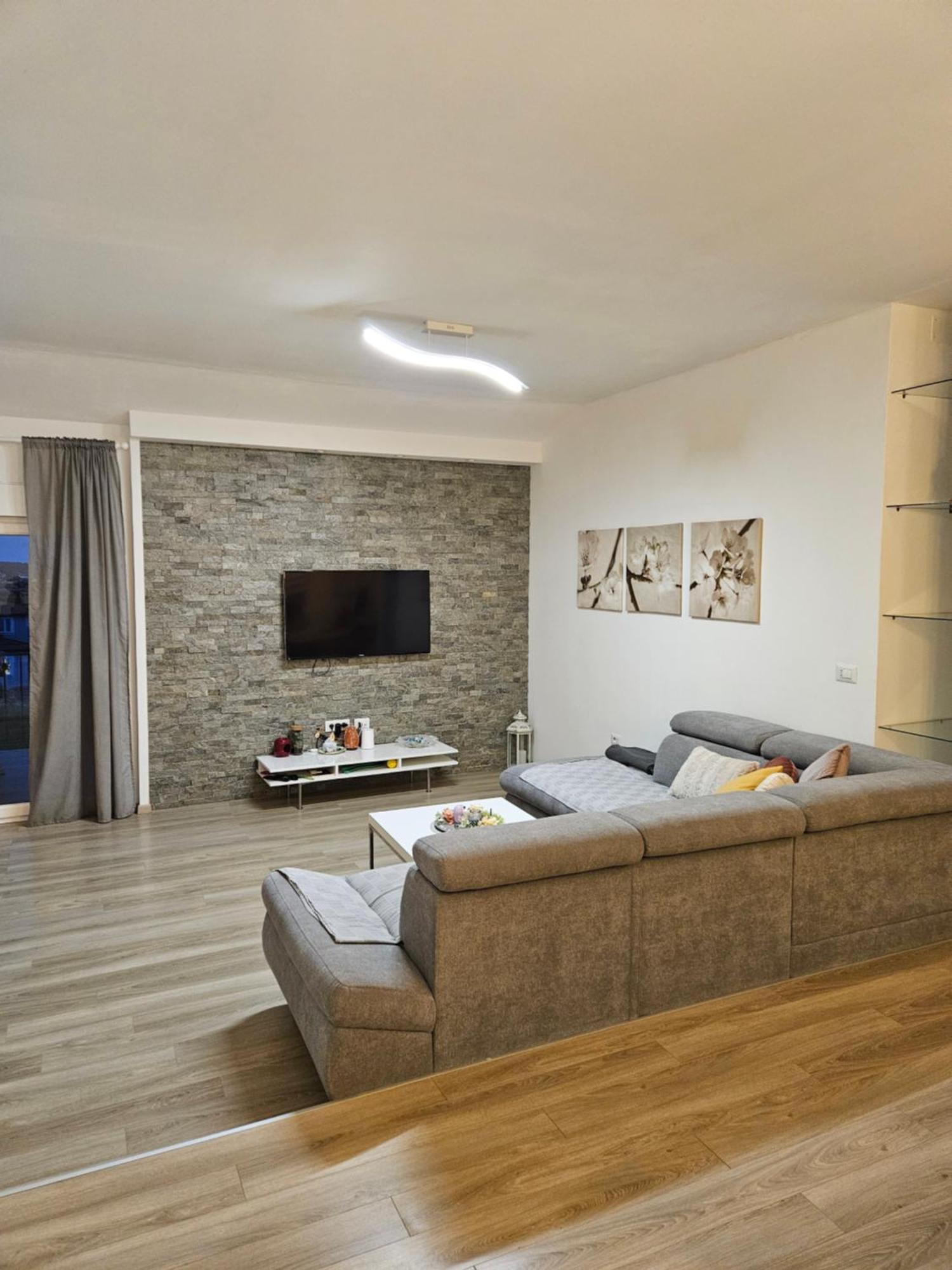 Apartment Robi Umag Exterior photo